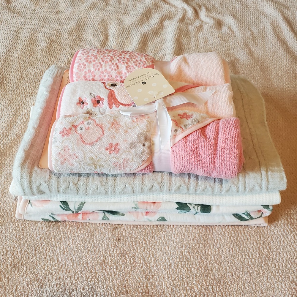 Lot of 3 Baby Blankets & 3 Hooded Towels Lot 6pc Pink gray white NEW